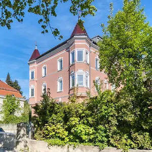 Innsbruckhomes At Botanical Garden Apartment Innsbruck